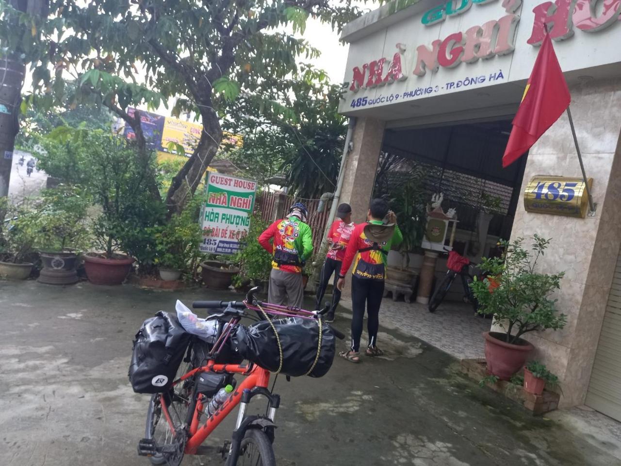 Hoa Phuong Guesthouse Dong Ha Eksteriør bilde