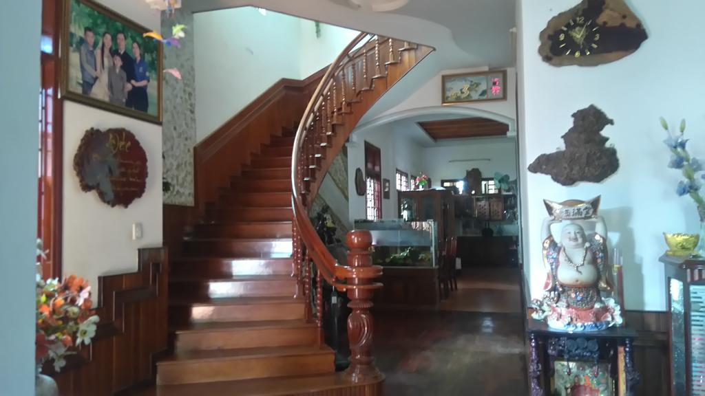 Hoa Phuong Guesthouse Dong Ha Eksteriør bilde