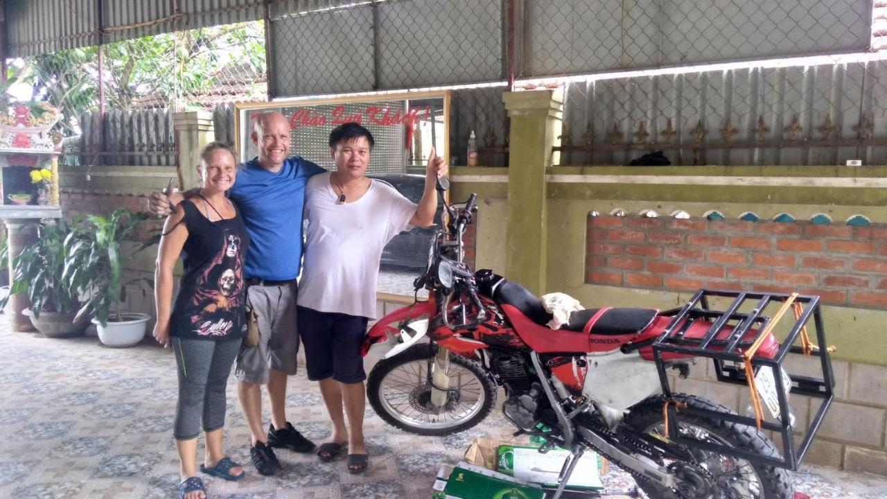 Hoa Phuong Guesthouse Dong Ha Eksteriør bilde